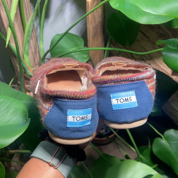 TOMS SLIP ON FUR Multicolor Shearling Lining EVA SOLE W6 - Picture 7 of 9